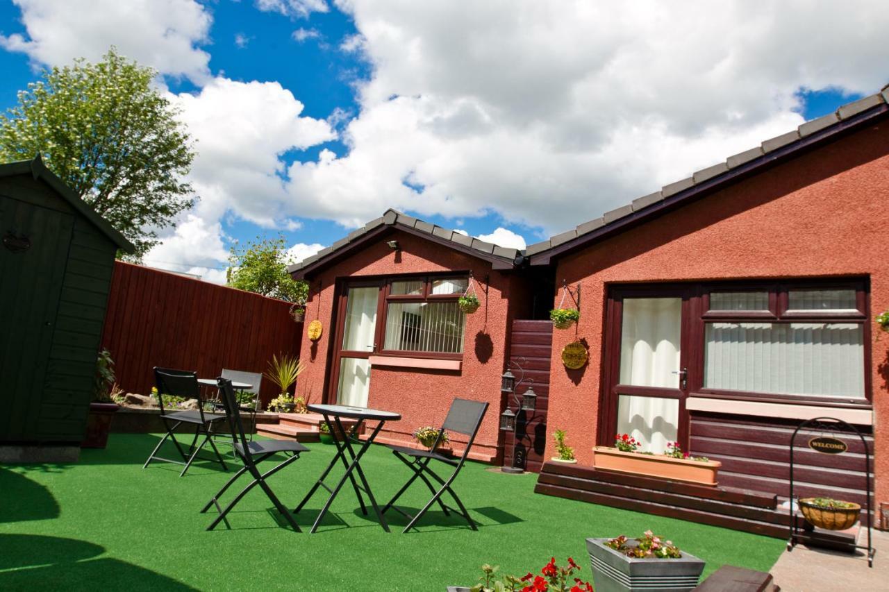 Bed and Breakfast The Chimneys Perth Exterior foto